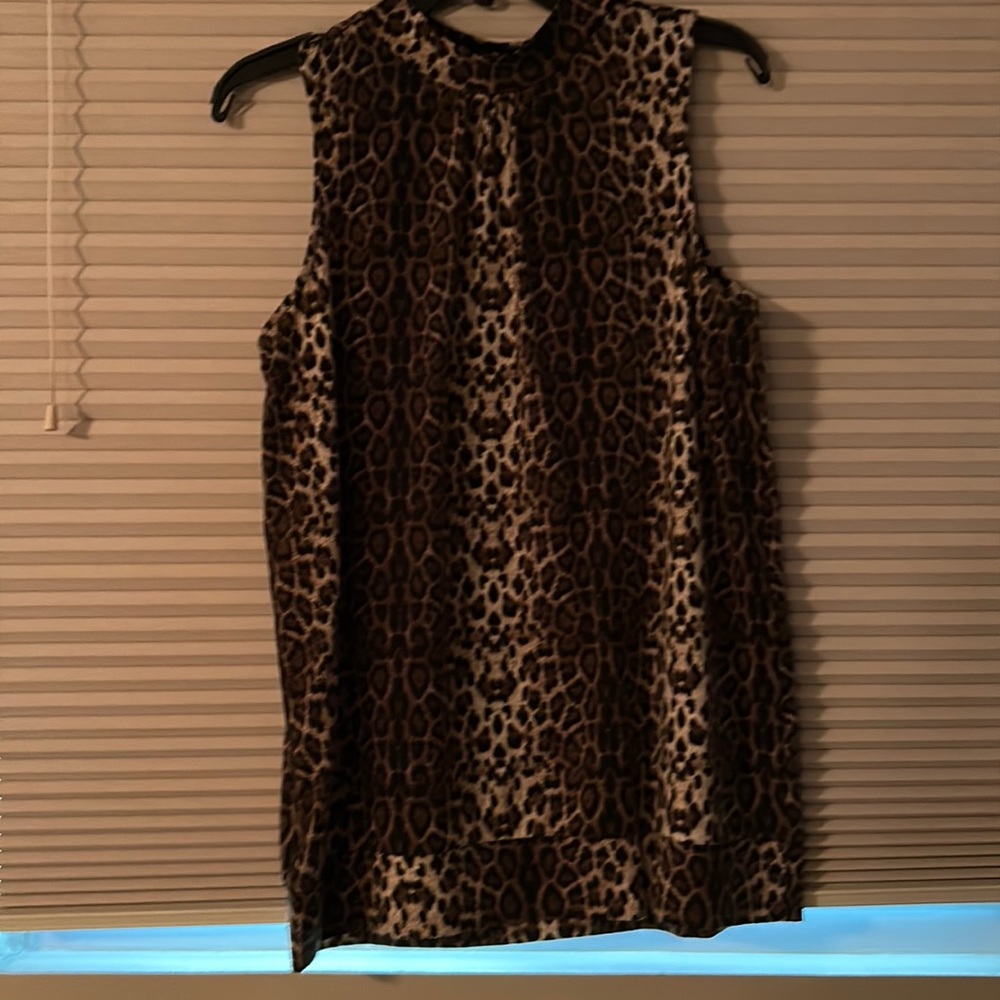 Animal print top